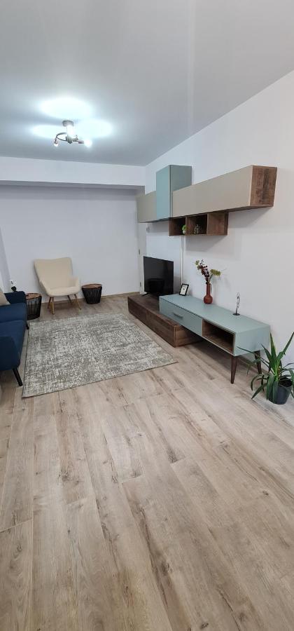 Apartament Bacovia Бакеу Екстер'єр фото