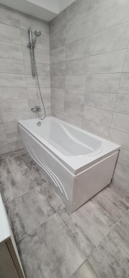 Apartament Bacovia Бакеу Екстер'єр фото